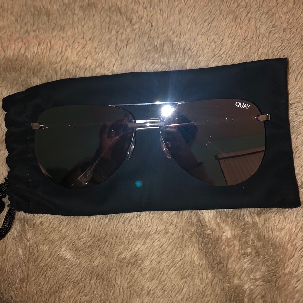 QUAY AUSTRALIA Sunglasses